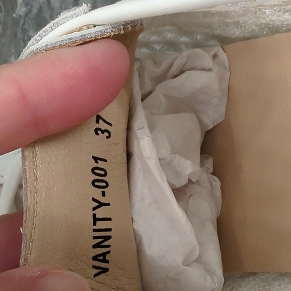 European white lace tennies in size 37 - Picture 8 of 8